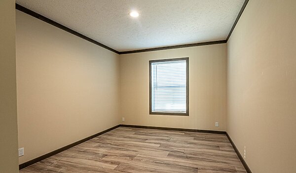 Edge / Big Beam House 32663X Lot #10 Bedroom 84604