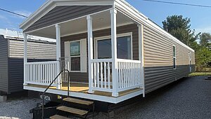 Xtreme / Deuce 16602D Lot #15 Interior 84618