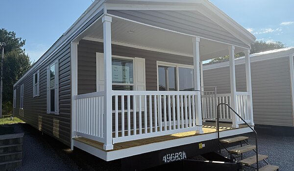 Xtreme / Deuce 16602D Lot #15 Exterior 84619