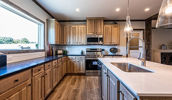 Patriot Collection / The Jackson 74PAT28724AH (Stretch) Lot #1 Kitchen 84622