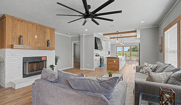 Creekside Series / The Shades Creek CS-3248 Lot #1 Interior 90116