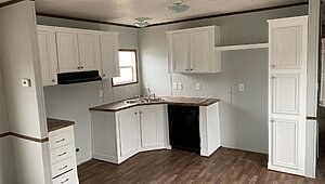 PRE-OWNED / The Cottage Interior 85872