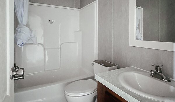 V-5763Y-E / Live Oak Elite No Category 86025