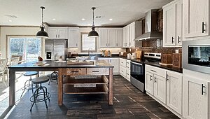 Creekside Series / The Roxy CSFL-3305 Kitchen 81865