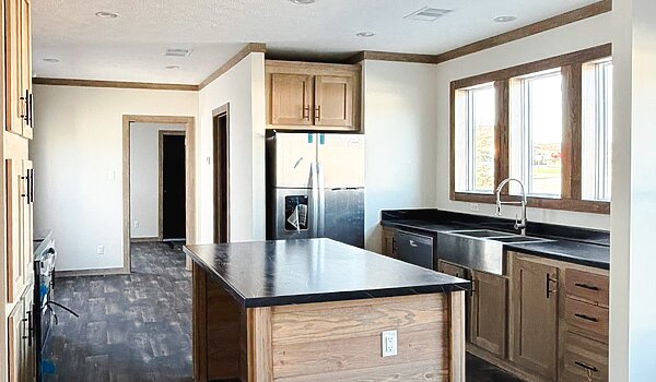 Creekside Series / The Cahaba CS-1604 Kitchen 84832