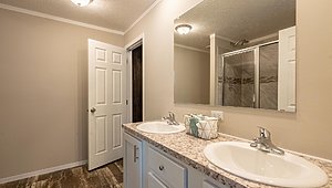 Promotional / The Classic 56G Bathroom 13610