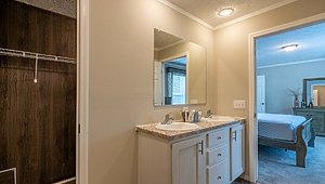 Promotional / The Classic 56G Bathroom 13612