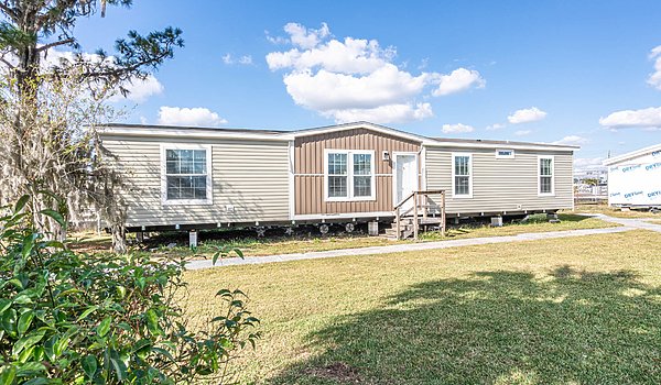 Riverview / 4603A Exterior 56056