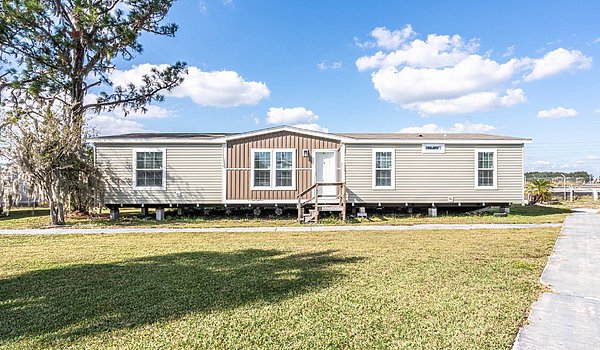 Riverview / 4603A Exterior 56057