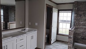 Fossil Creek / The Maverick Bathroom 57218