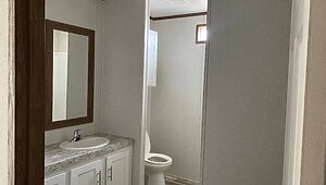 Landmark / 240LM28764L Bathroom 73052