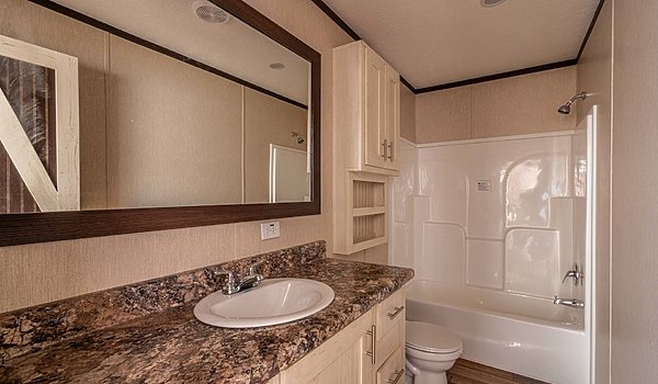National Series / The Carolina 326032A Bathroom 21032