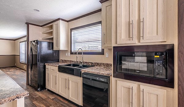 National Series / The Carolina 326032A Kitchen 21019