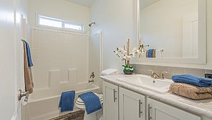 Creekside Manor / The Van Berg Manor CM-3443P Bathroom 44732