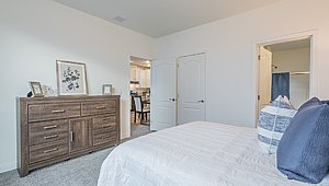 Creekside Manor / The Van Berg Manor CM-3443P Bedroom 44726