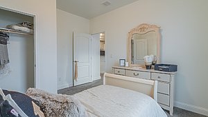 Creekside Manor / The Van Berg Manor CM-3443P Bedroom 44728