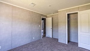 National Series / The Colorado 327642A Bedroom 26195
