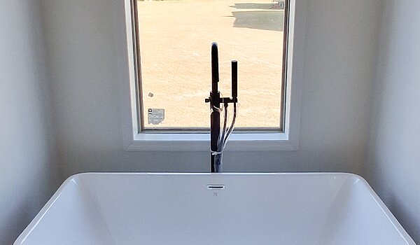 Essentials Series / The Maggie 623-84-4-32 No Category 87821