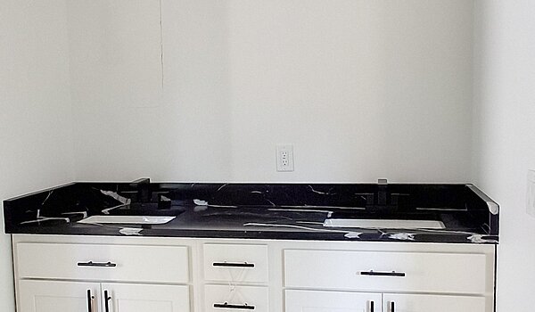 Essentials Series / The Maggie 623-84-4-32 No Category 87826