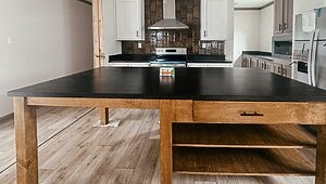 Creekside Series / The Patton Creek CS-3249 Kitchen 81929