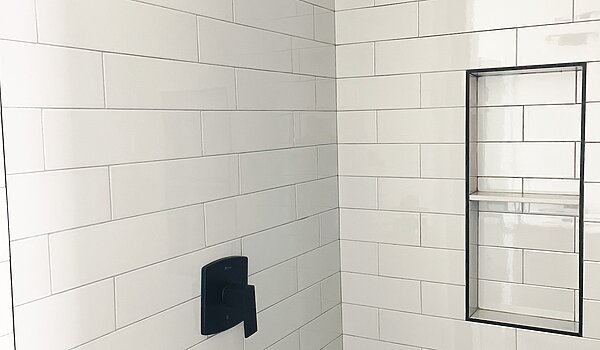 Essentials Series / The Maggie 623-84-4-32 No Category 87518