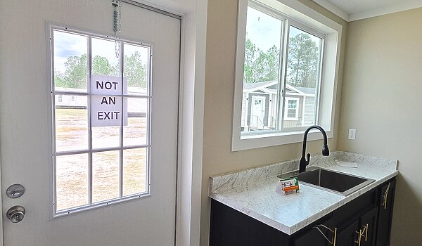 Creekside Series / The Hangout CS-3263 No Category 87488