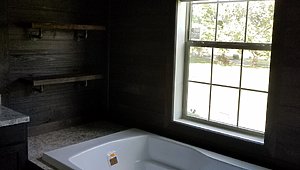 Franklin Series / Acadia Bathroom 20287