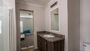 MD 28' Doubles / MD-09 Bathroom 21298