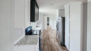 290IH16763A / Cavco Iron Ranch Kitchen 82477