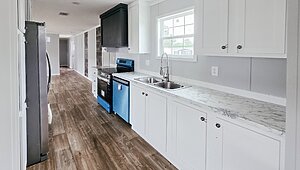 290IH16763A / Cavco Iron Ranch No Category 82478