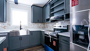 Premier / The Iberville 1676H32001 Kitchen 83834