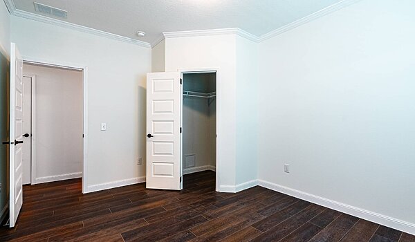 Prime / PRI3284-2010 with 9 foot Sidewalls & Hidden Pantry Bedroom 83504