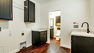 Prime / PRI3284-2010 with 9 foot Sidewalls & Hidden Pantry Utility 83515