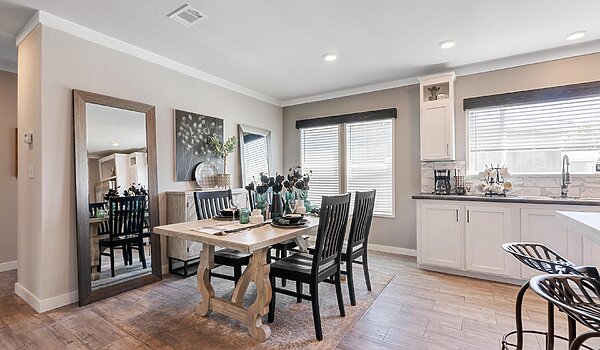 Fiesta / The Urban Value II FT32644D Interior 67106