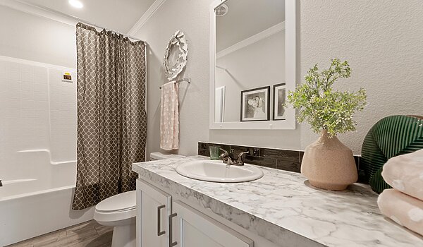 Fiesta / The Urban Value II FT32644D Bathroom 67116