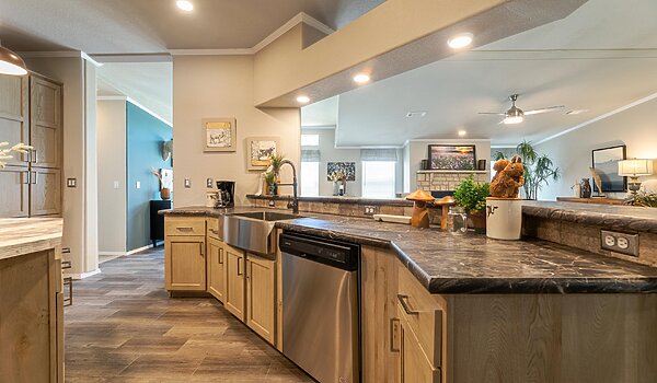 Vista Ridge / The Hacienda 320VR41604A Kitchen 67168