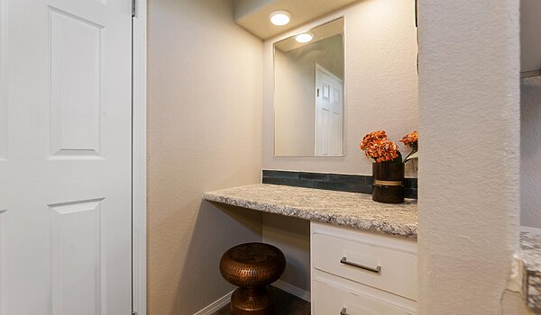 Vista Ridge / The Hacienda 320VR41604A Utility 67183