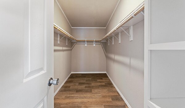 Vista Ridge / The Hacienda 320VR41604A Utility 67184