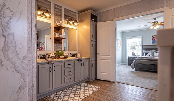 SAVE 20K Was $211,530 NOW $189,900 / ACT FAST - END OF THE YEAR CLOSEOUT! Interior 85210