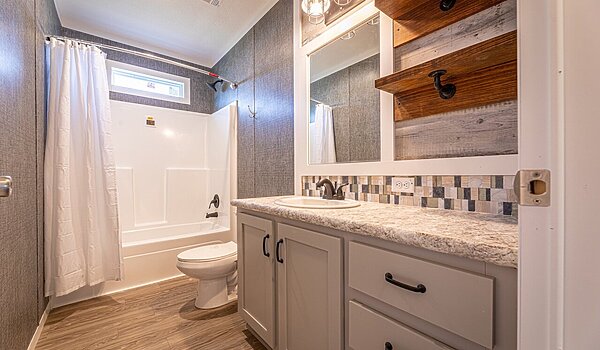 SAVE 20K Was $211,530 NOW $189,900 / ACT FAST - END OF THE YEAR CLOSEOUT! Interior 85213