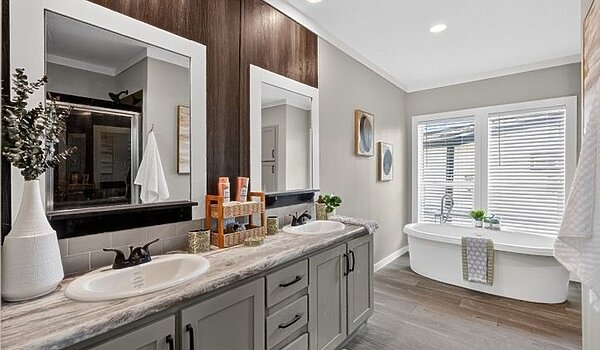 Masterpiece / Fantasy Island 30543F Bathroom 91372