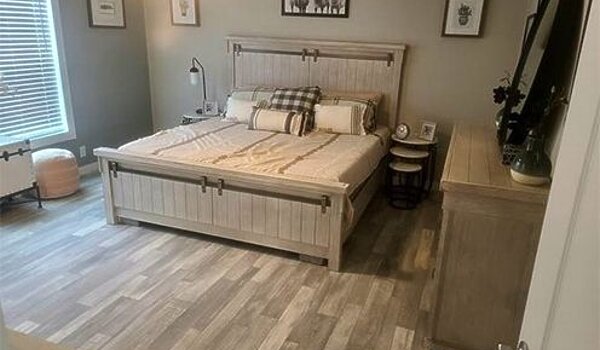 Masterpiece / Paladin 30664D Bedroom 91403