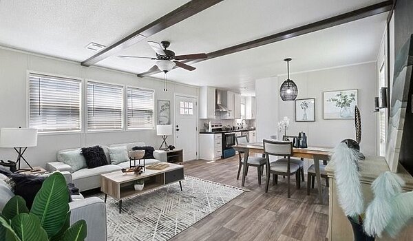 Alpha / Valor 16763N Interior 91501
