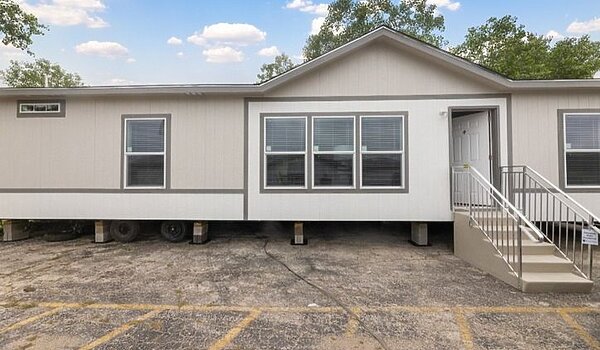 Emerald Doublewides / Emerald 28603A Exterior 91326
