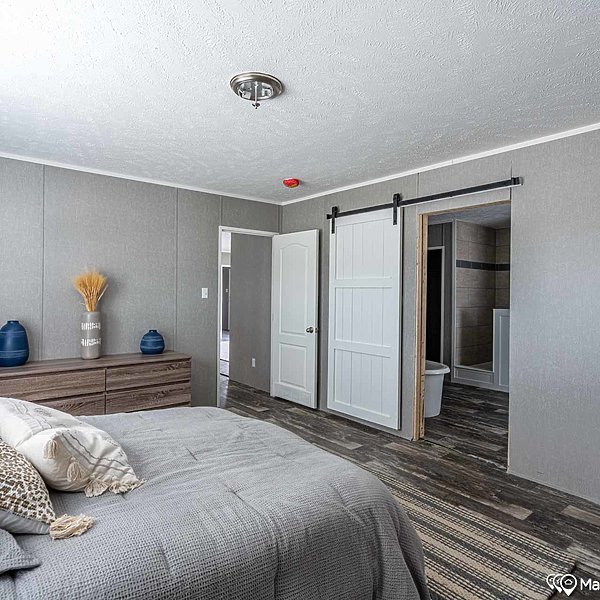 Reserve / The Reserve 76 Bedroom 25742