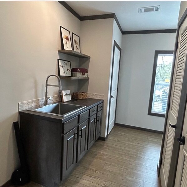 Cavalier Series / The Keep 6765CAV Interior 87751