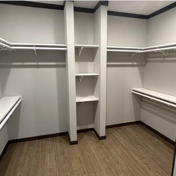 Cavalier Series / The Keep 6765CAV Interior 87752