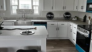 Lifestyle / Gulf 32663A Interior 85219