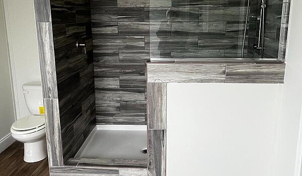 Lifestyle / Gulf 32663A Interior 85224