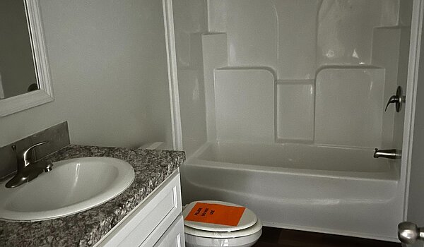 Lifestyle / Gulf 32663A Interior 85225